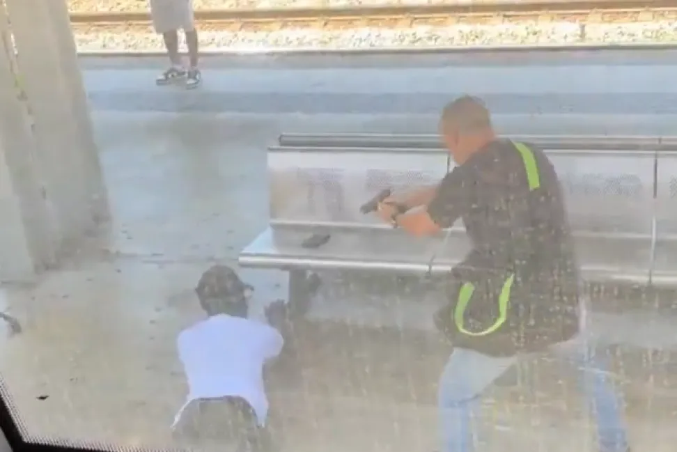 PSP fora de serviço detém homem que o ameaçou com tesoura na estação de comboios de Sete Rios