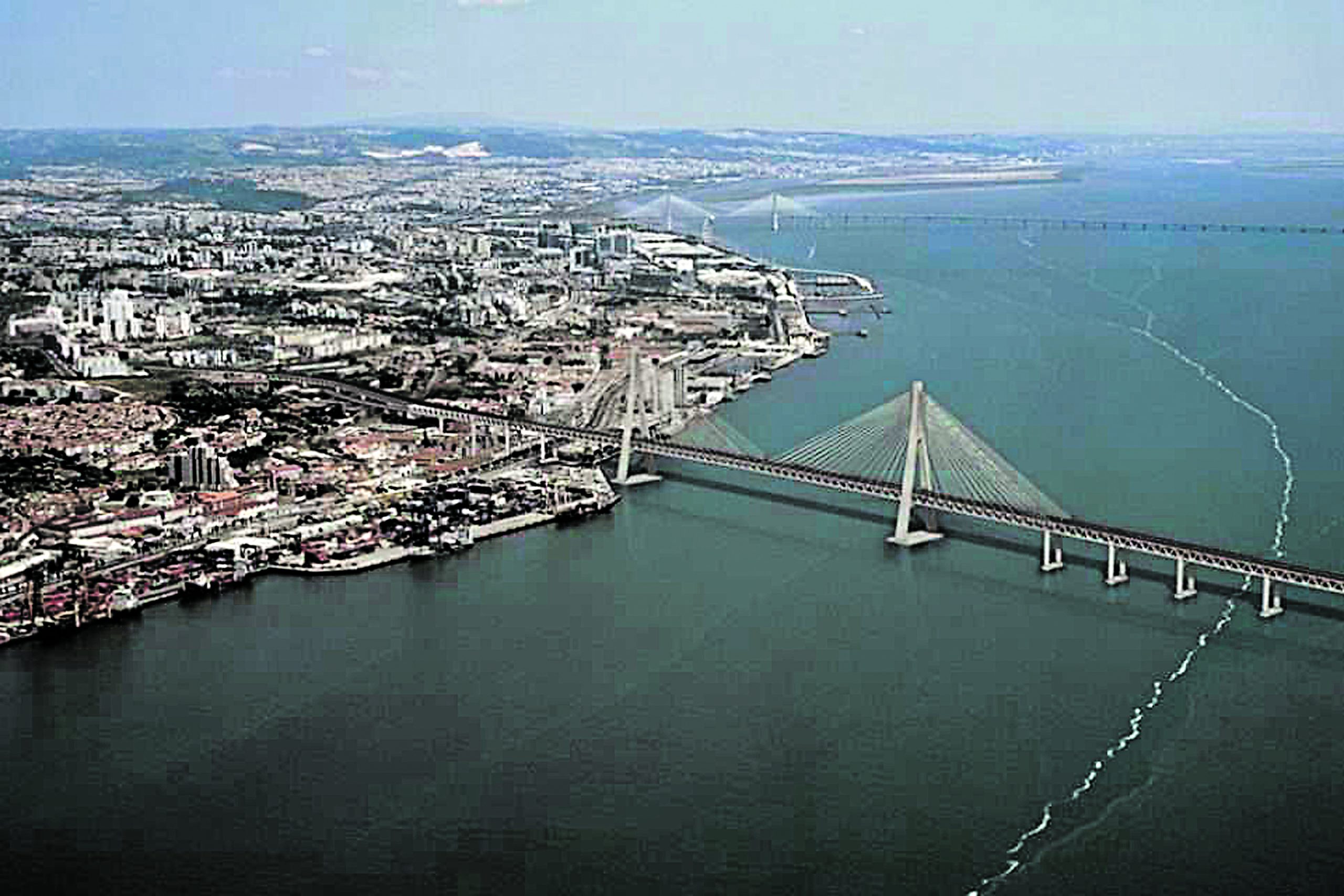 Ponte Chelas-Barreiro não vai resolver caos na 25 de Abril