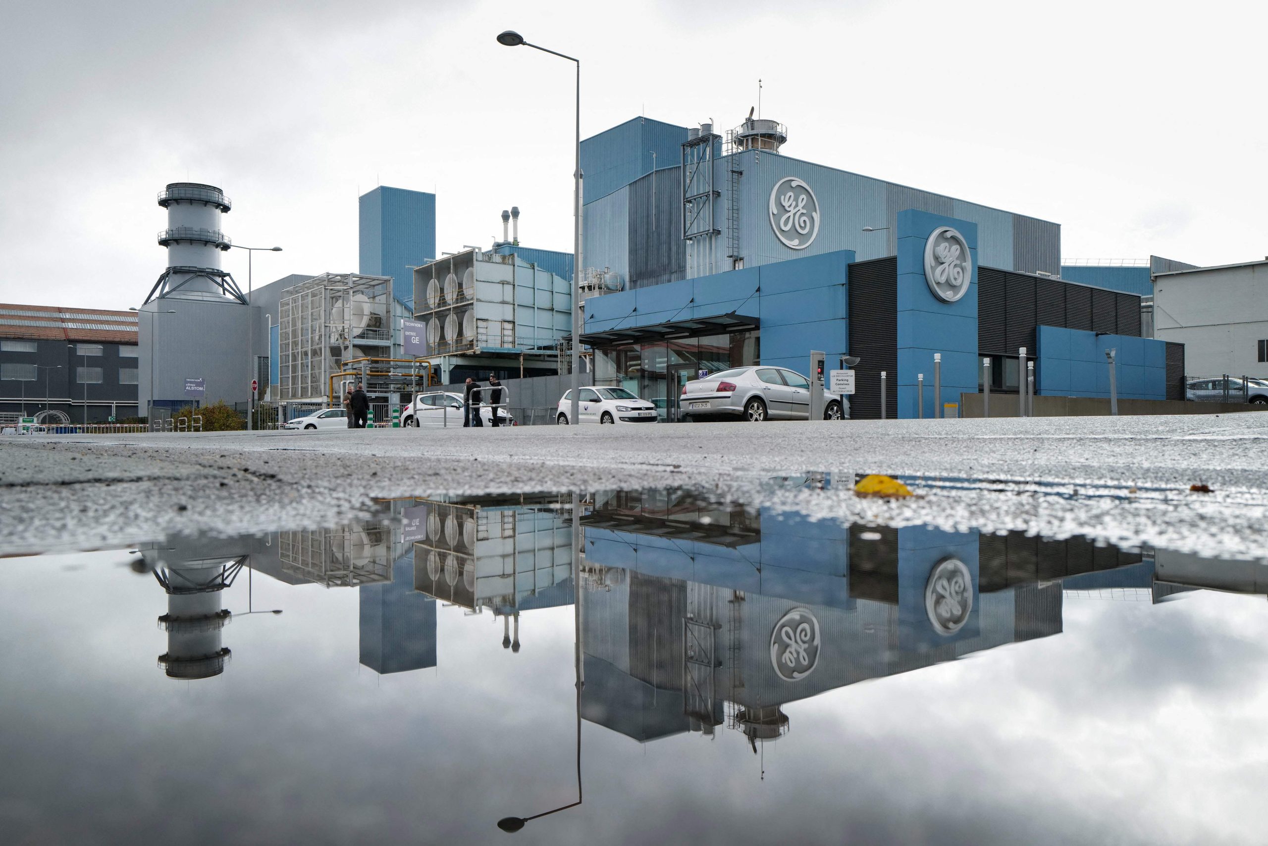 General Electric elimina 600 empregos na Europa