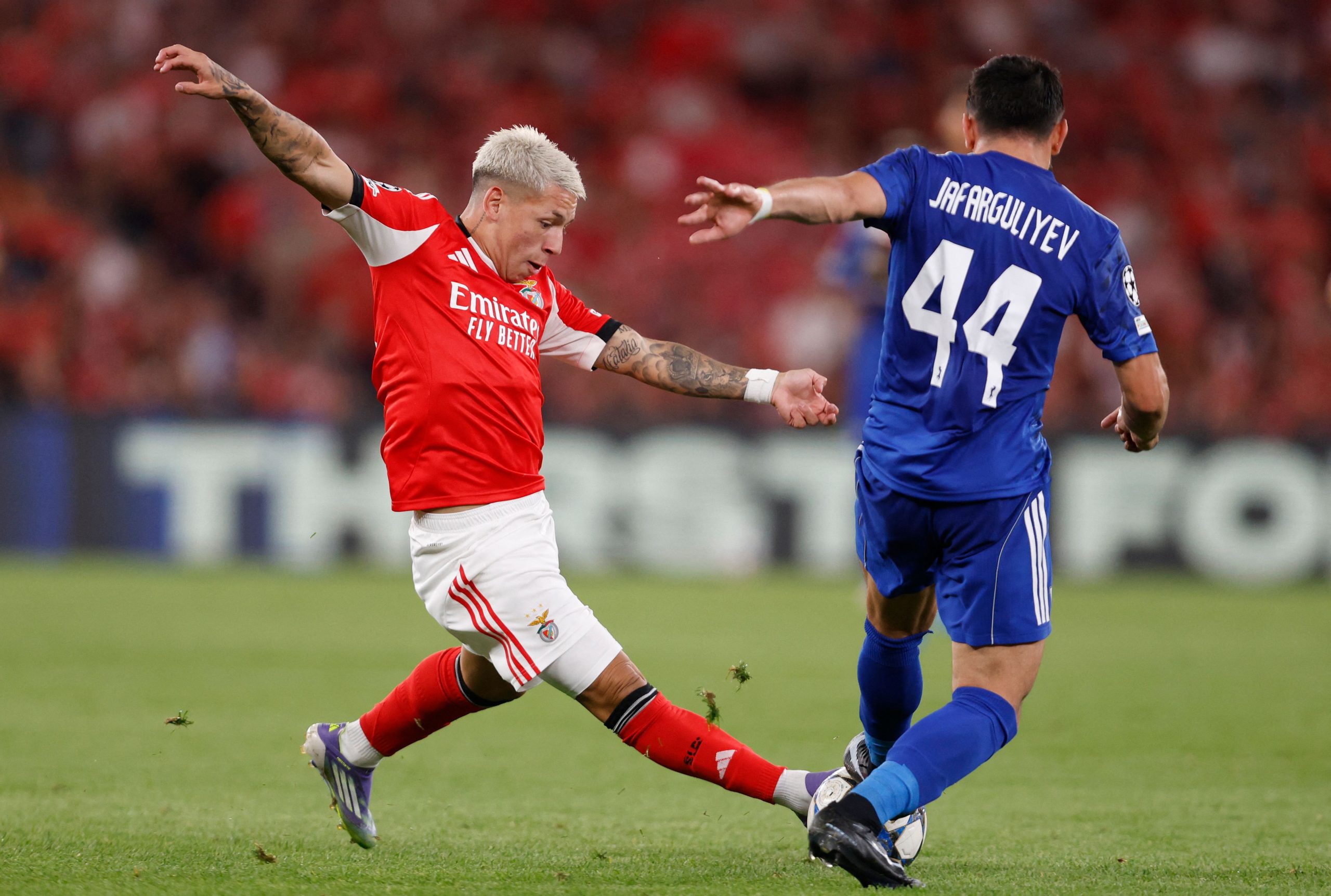 Benfica derrotado na estreia na Liga dos Campeões