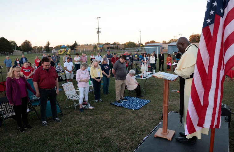 Quatro mortos em ataque a igreja nos EUA