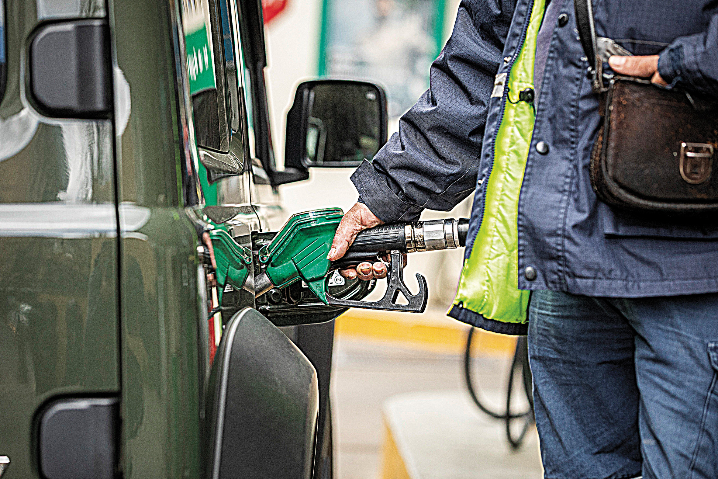 Governo resiste o que pode no apoio ao ISP