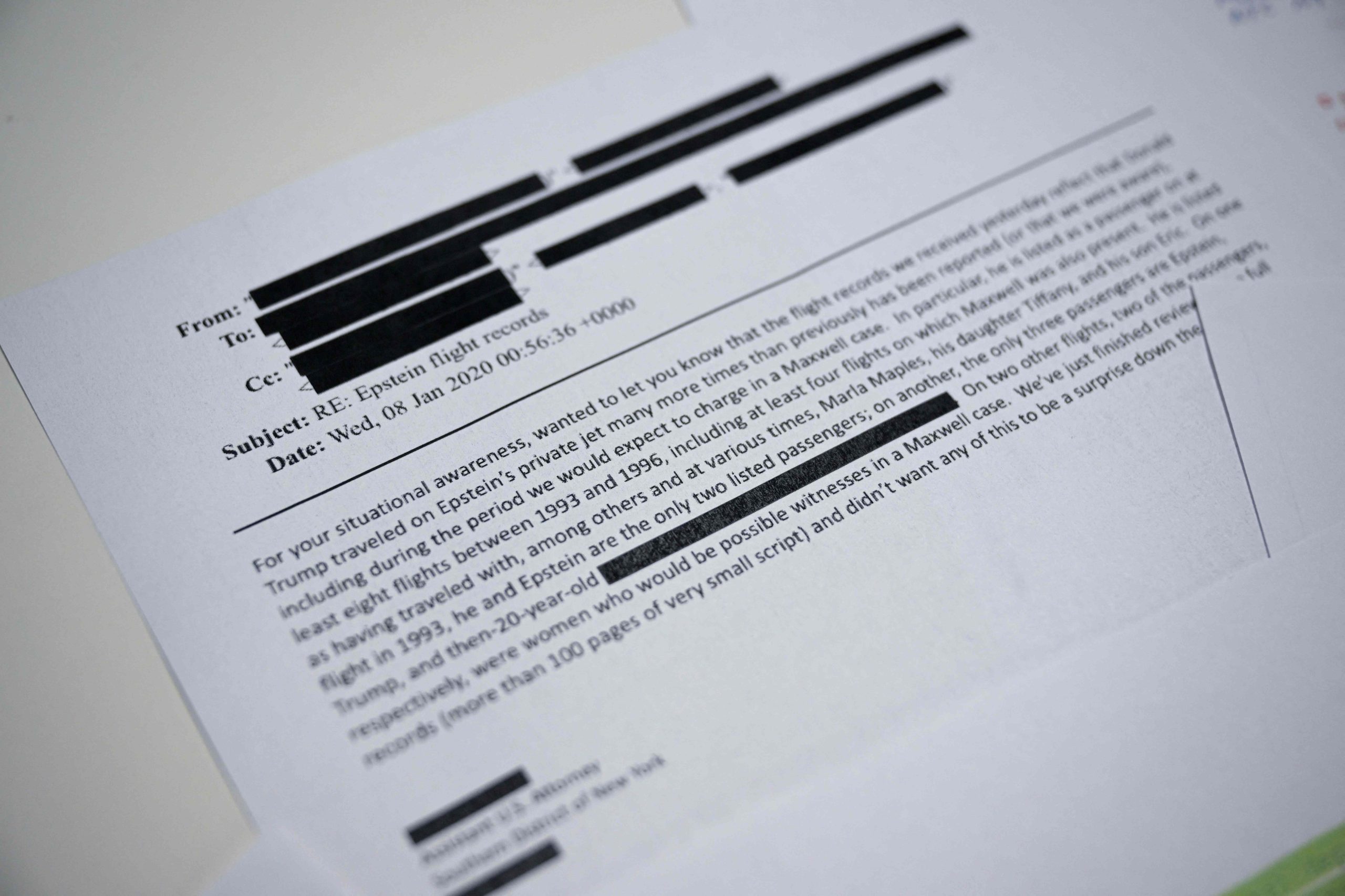 Caso Epstein: documentos divulgados nos EUA incluem alegações de violação envolvendo Donald Trump